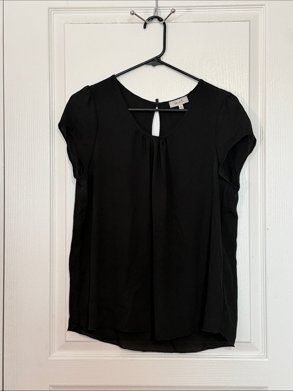 love J Black Short Sleeve Keyhole Blouse